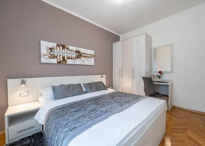 Zlatko & Mira Dorcic דירה *