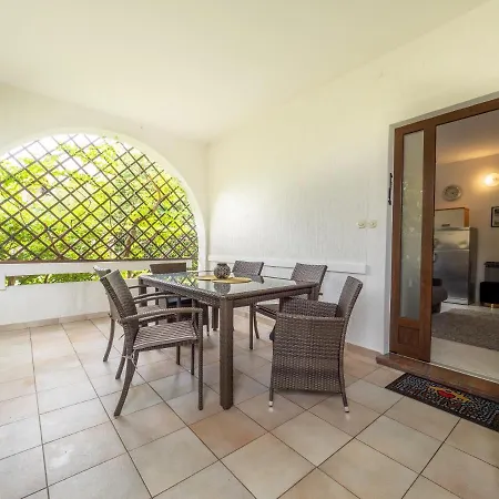 Zlatko & Mira Dorcic Apartman Baška